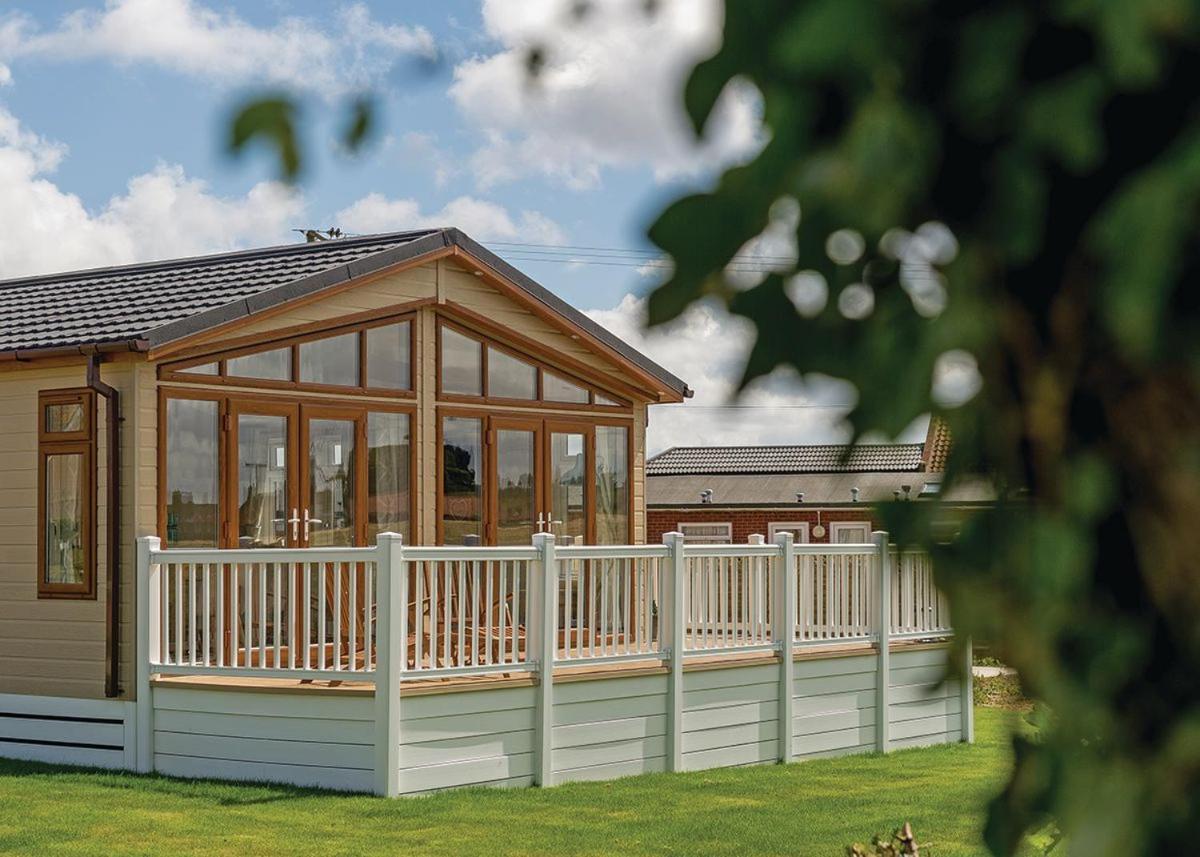 Mundesley Holiday Village Exterior photo